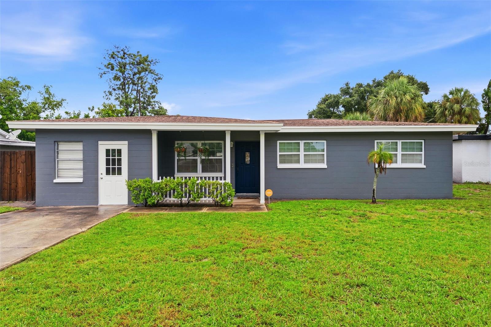 8685 Magnolia Dr — photo
