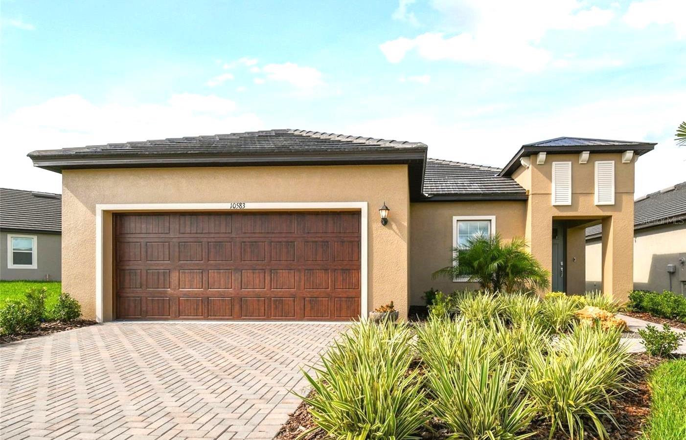 10583 Tupper Cay Dr — photo