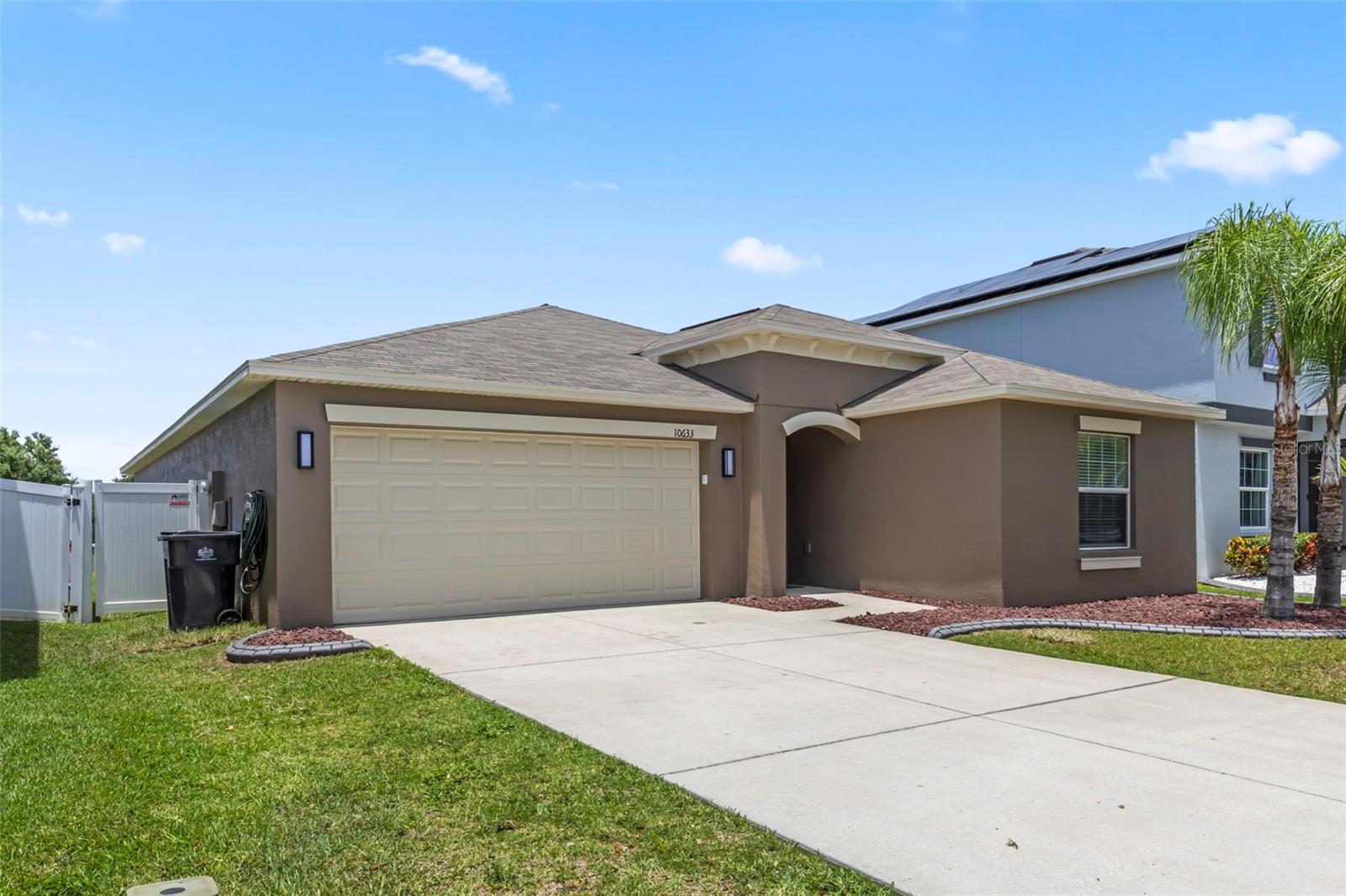10633 Standing Stone Dr — photo