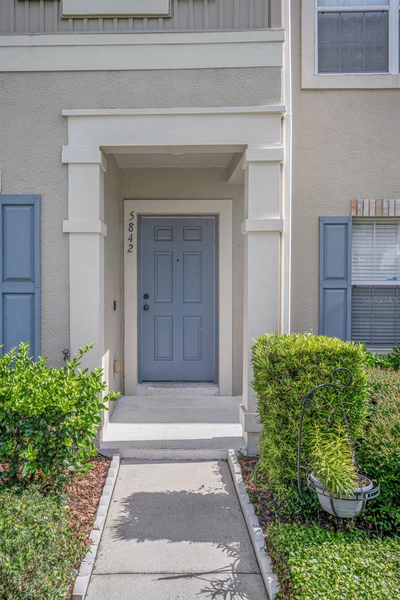 5842 Fishhawk Ridge Drive, Lithia, FL 33547 — photo 2