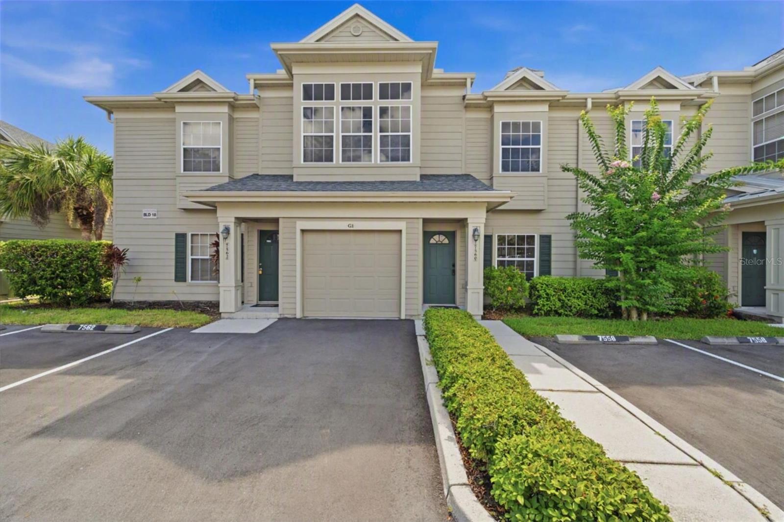 7560 Plantation Cir — photo