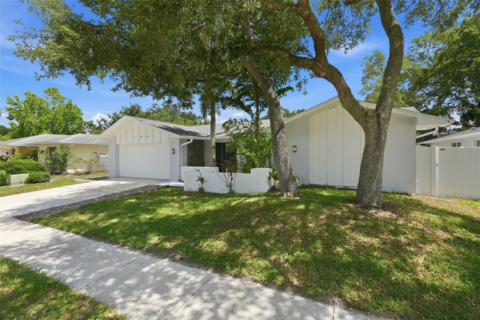 104 Nestlebranch Dr — photo