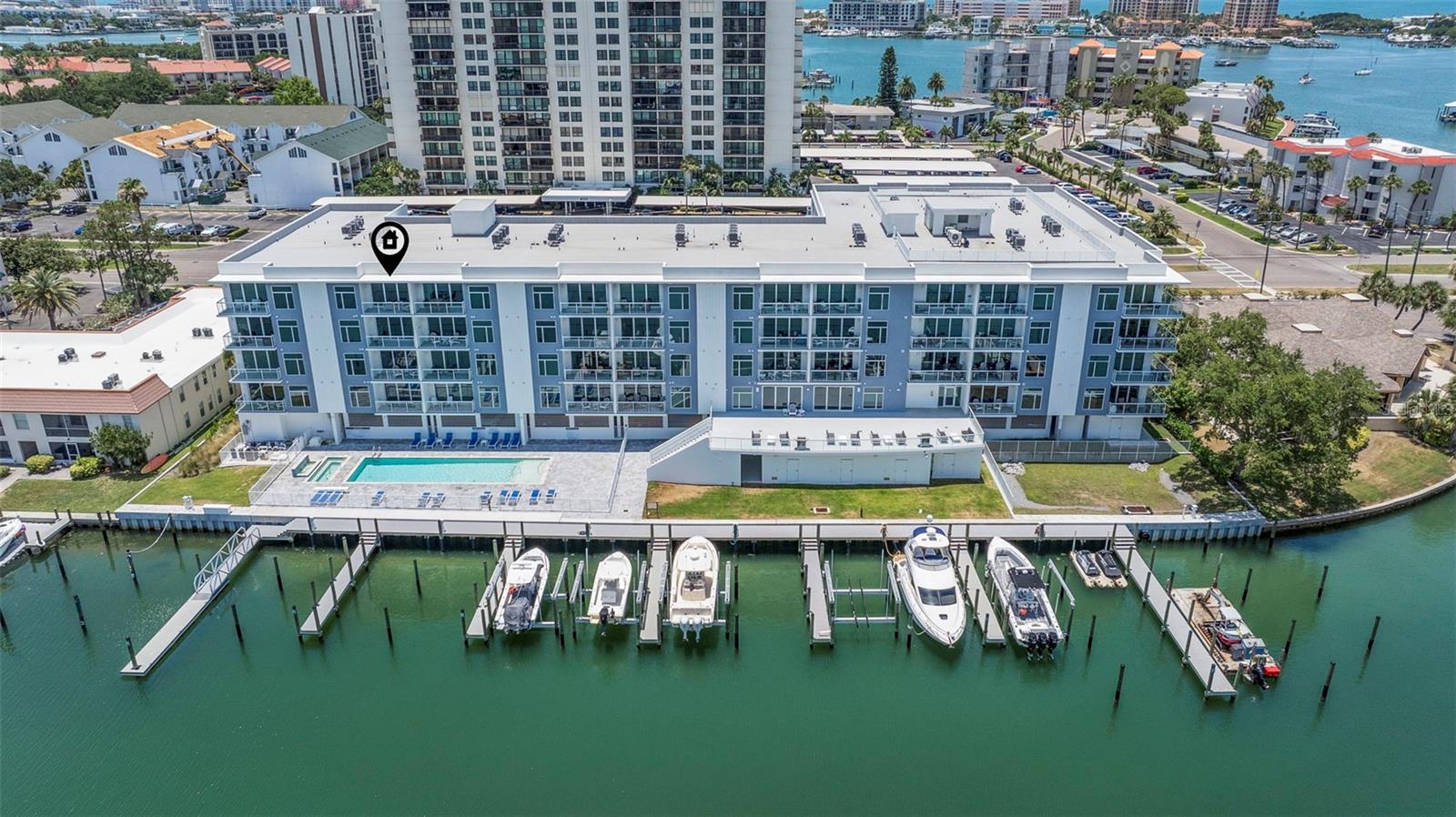 415 Island Way #502 — photo