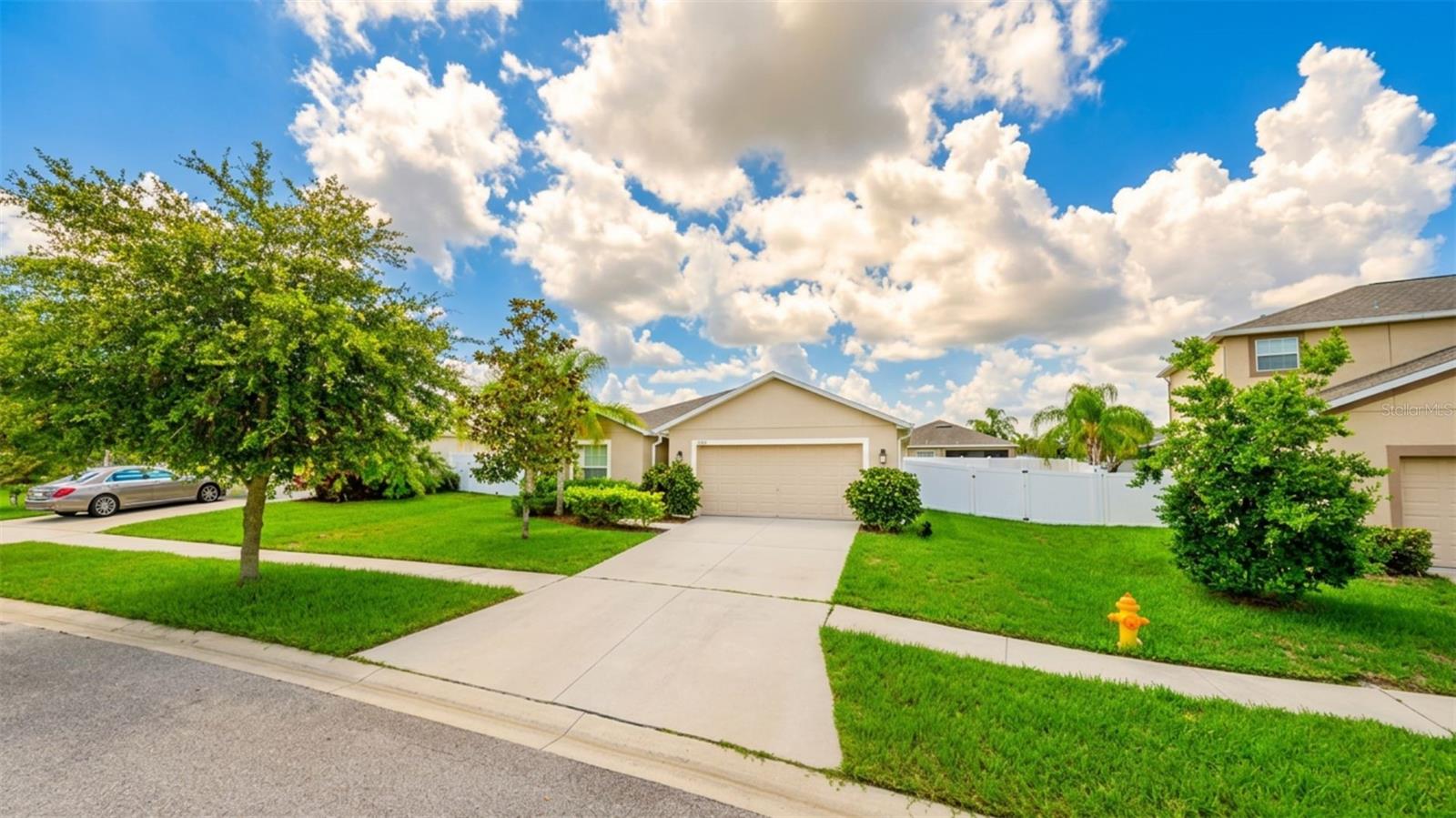 10118 Penwood Way — photo