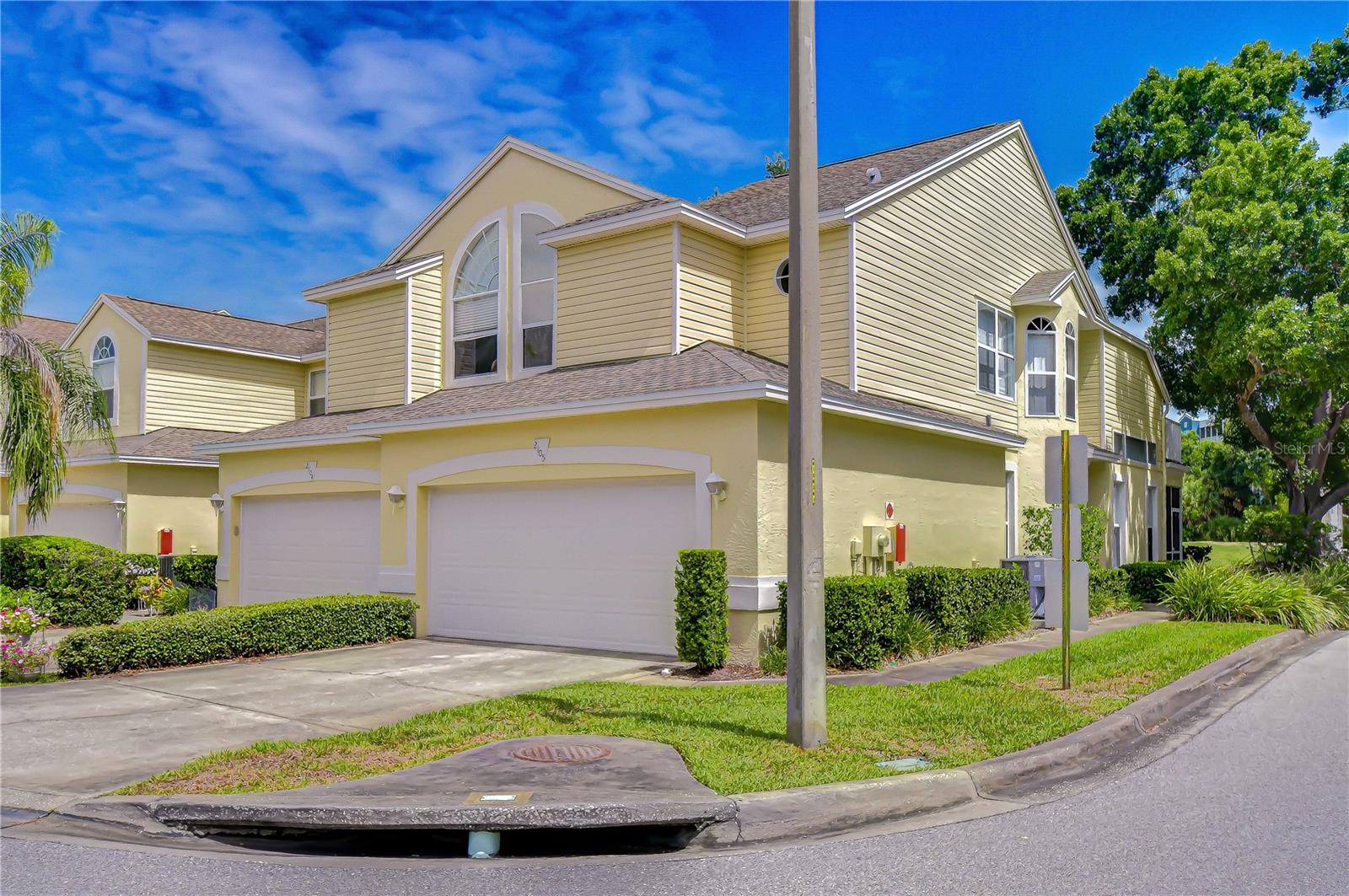 1050 Starkey Rd #2105 — photo