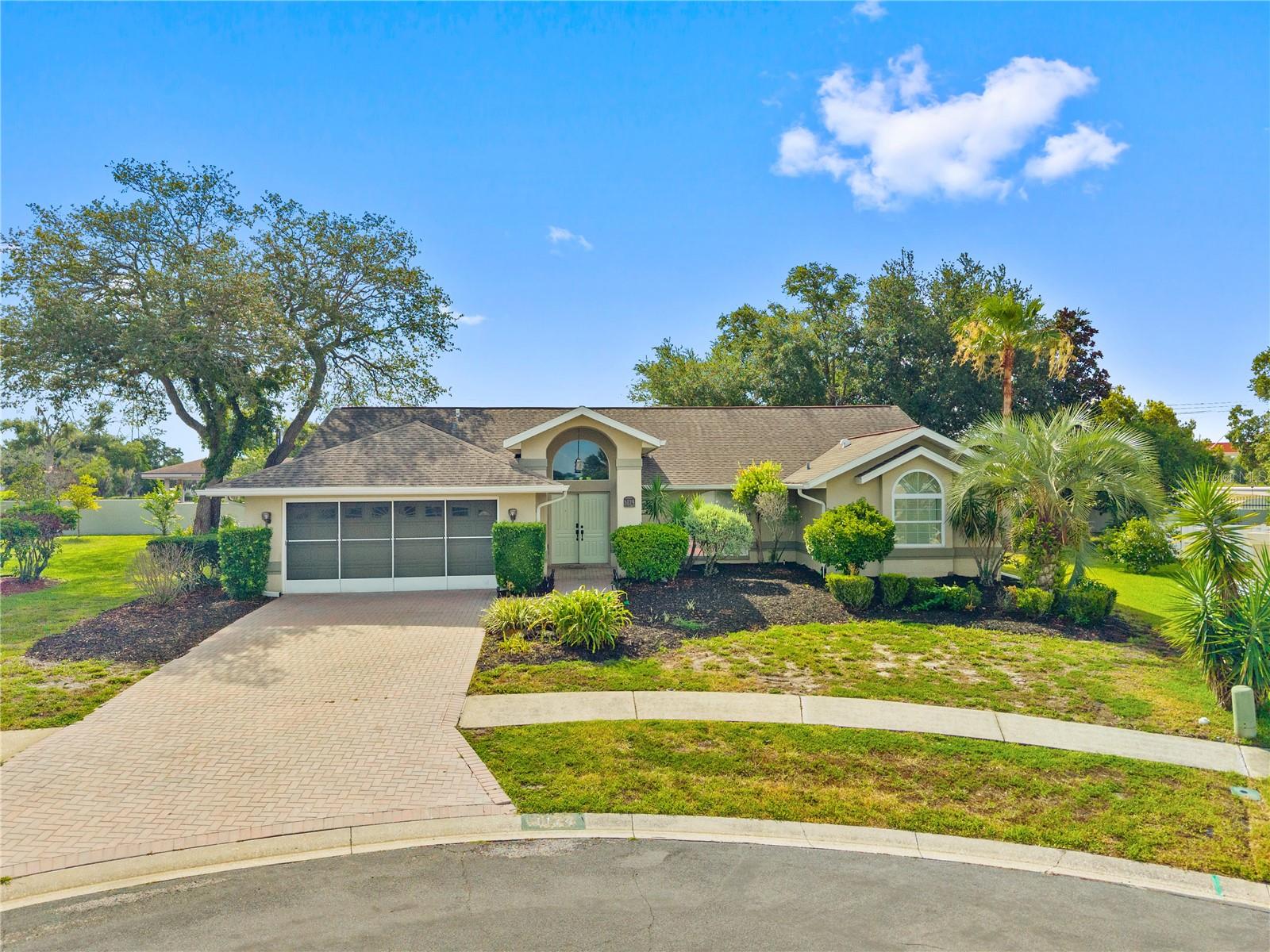 1174 Muscovy Dr — photo