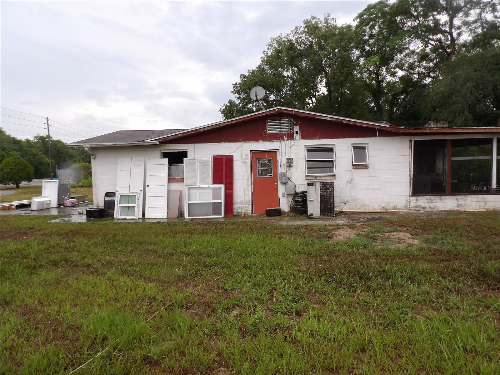 9706 Moon Lake Road, New Port Richey, FL 34654 — photo 2