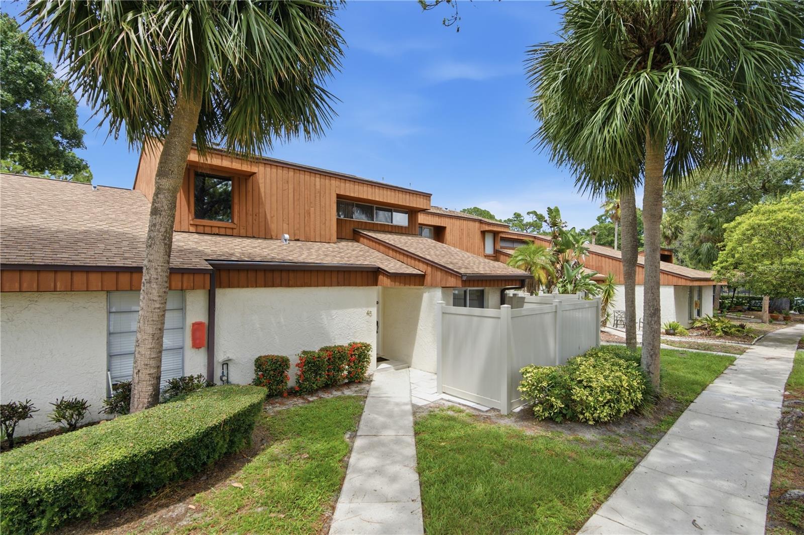 2052 Sunset Point Road #45, Clearwater, FL 33765