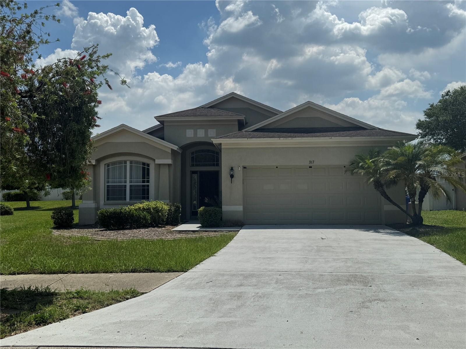 317 Down Pine Drive, Seffner, FL 33584 — photo 2