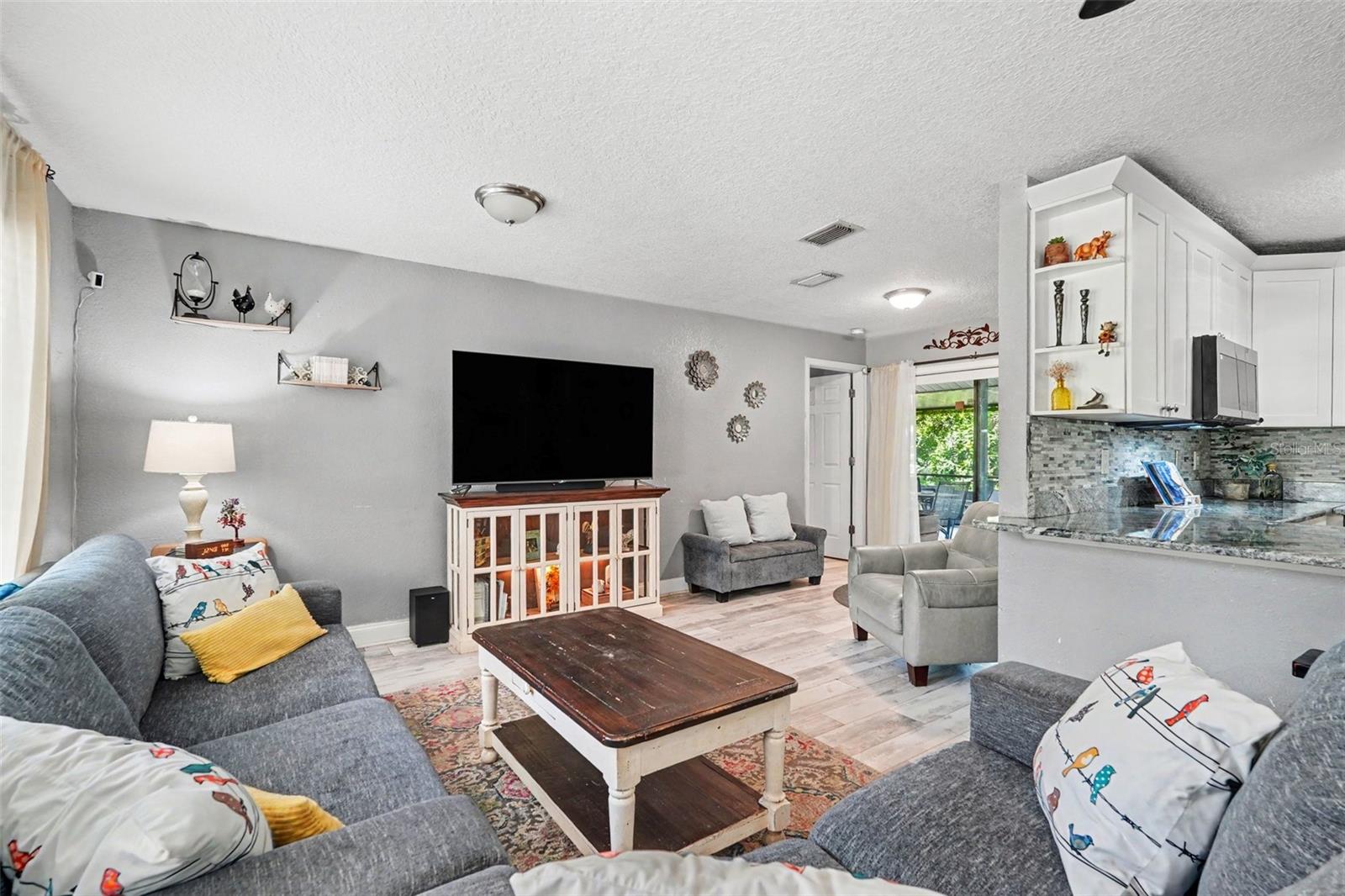 534 Leverett Road, Seffner, FL 33584 — photo 3