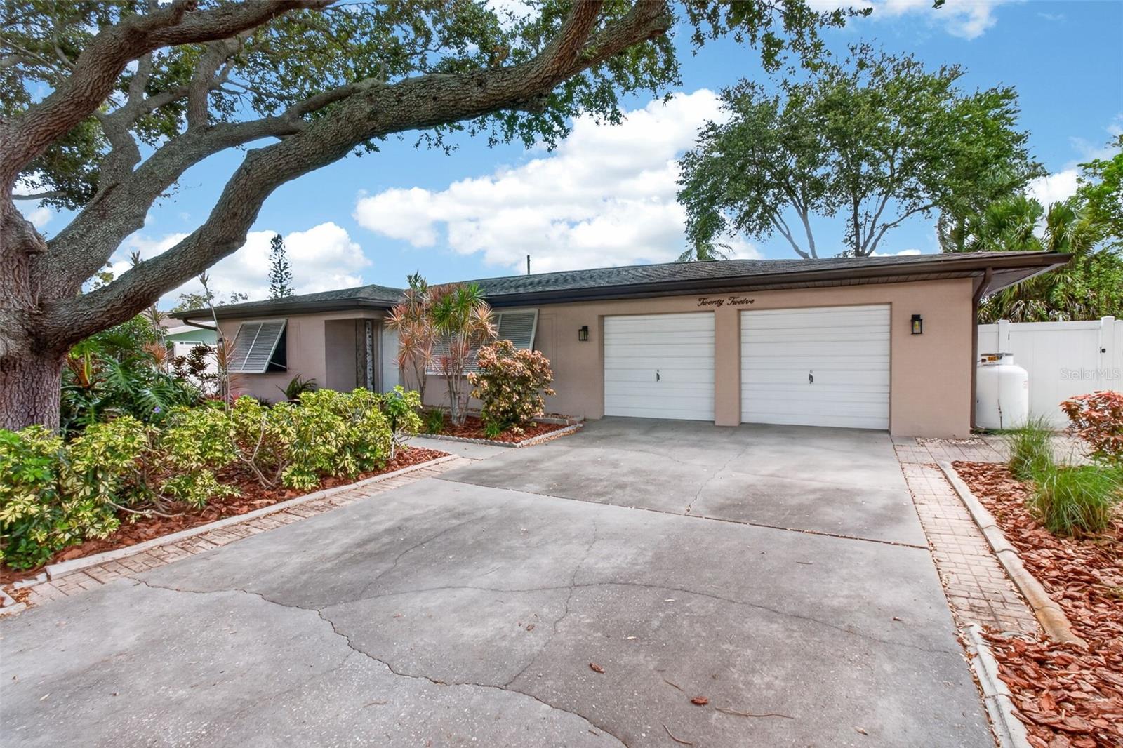 2012 Ripon Drive, Clearwater, FL 33764 — photo 2