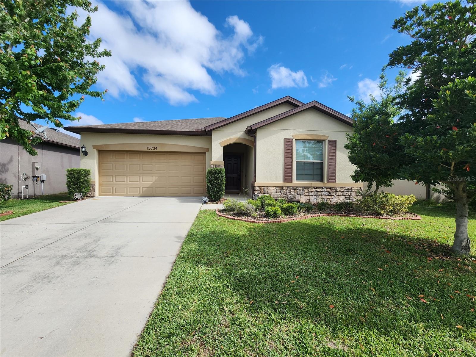 15734 Stone House Dr — photo