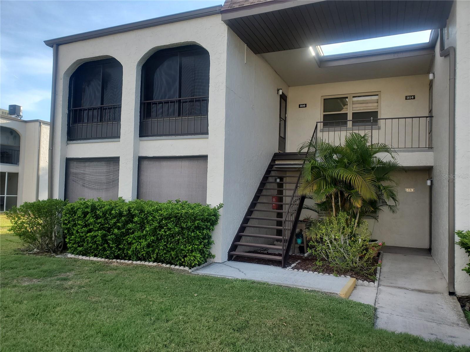7701 Starkey Rd #316 — photo