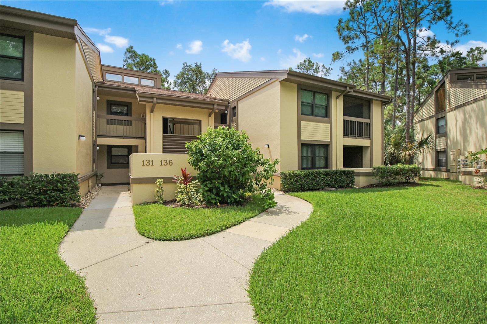 135 Woodlake Wynde #135 — photo