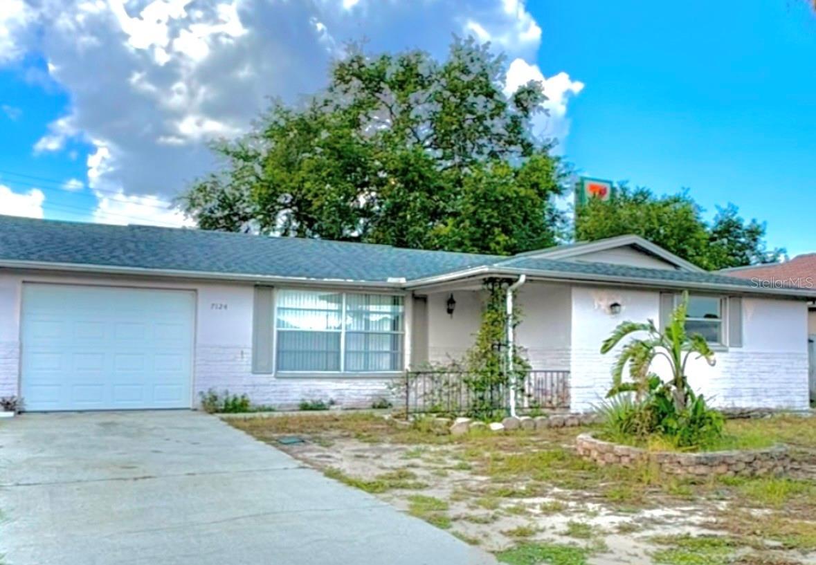 7124 Isle Drive, Port Richey, FL 34668