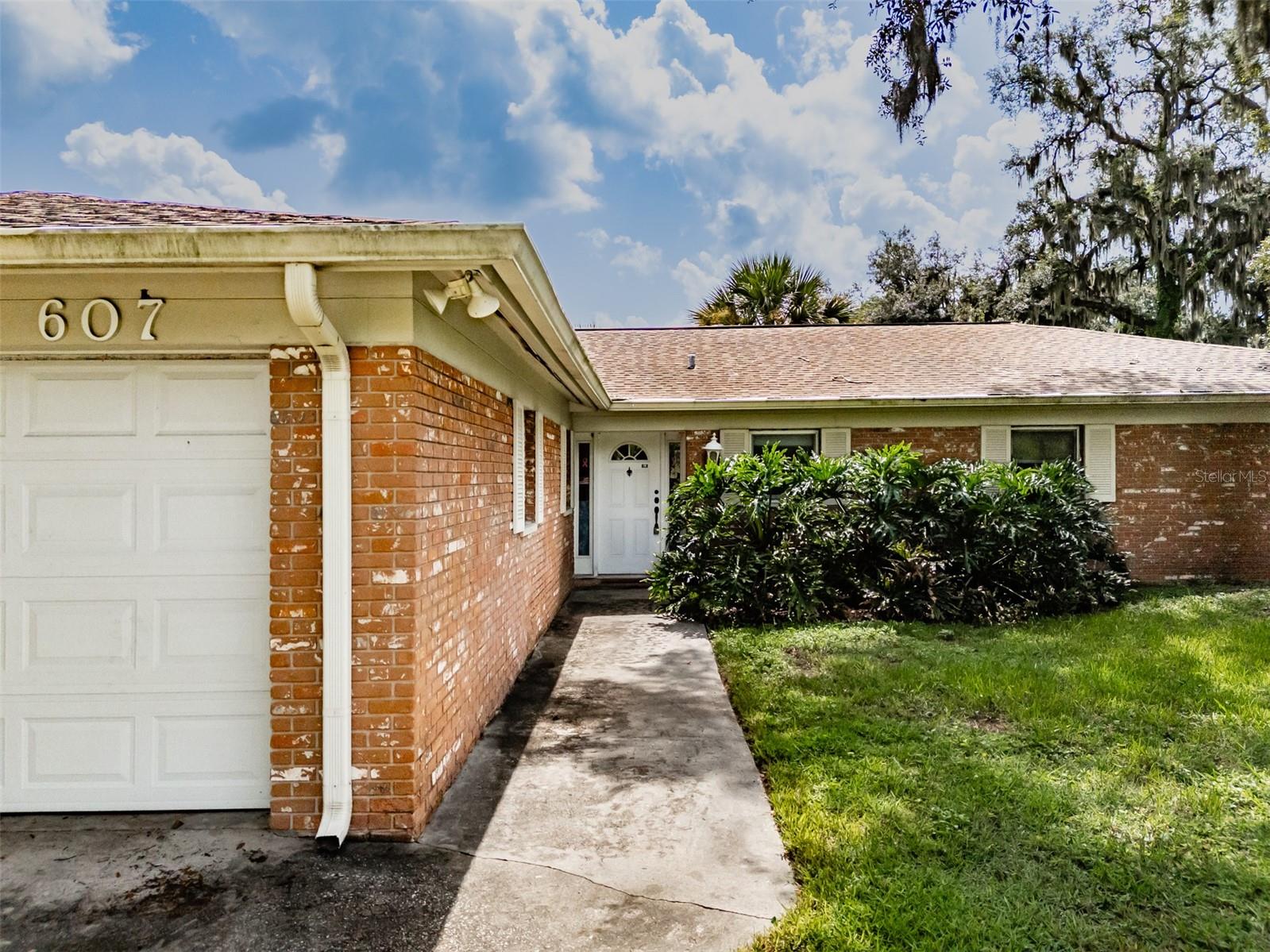 607 Telfair Road, Brandon, FL 33510 — photo 2