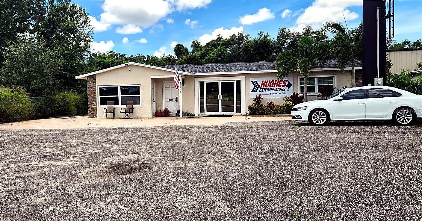 4623 Land O Lakes Blvd — photo