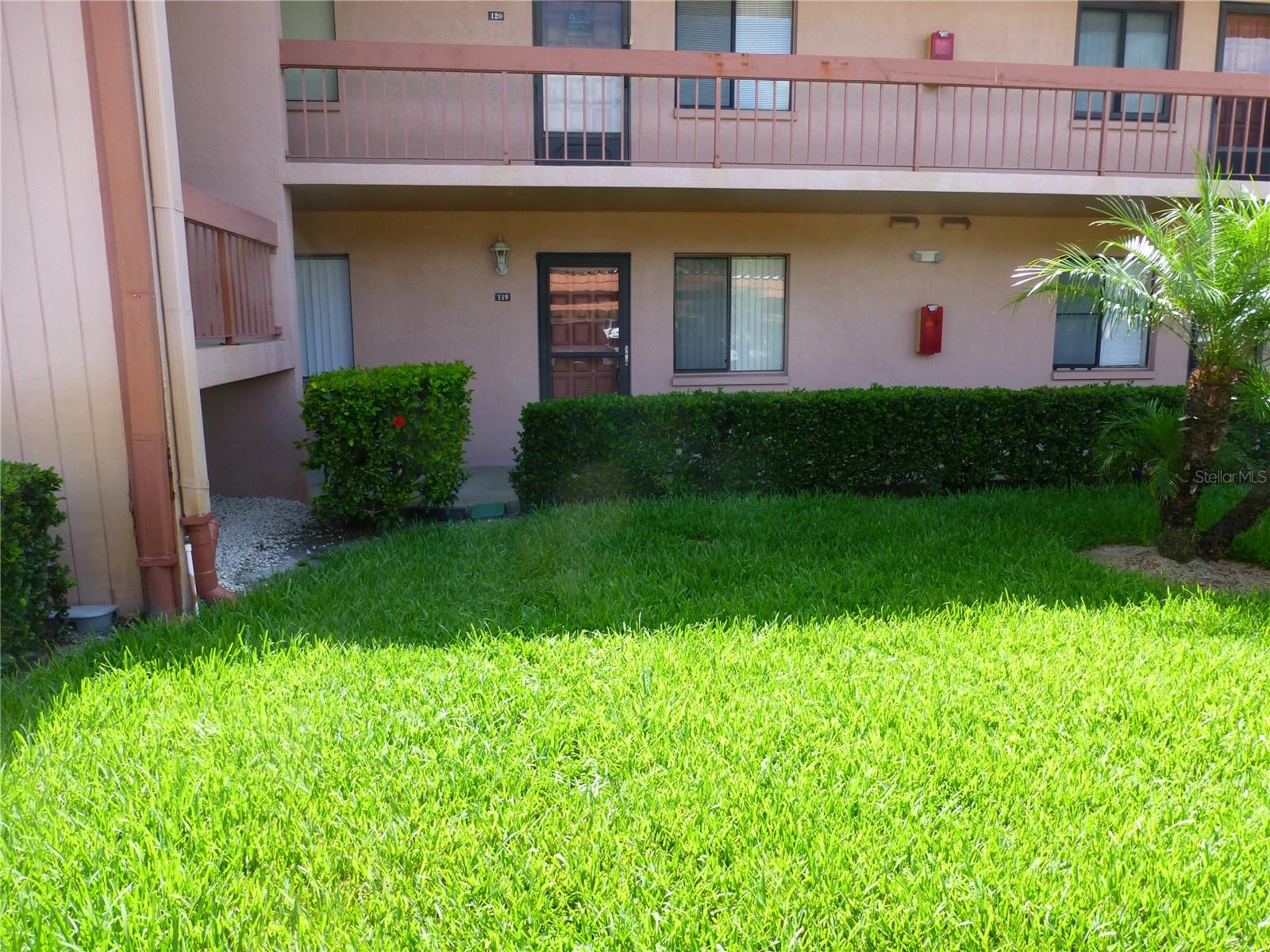 119 Lakeside Dr #119 — photo