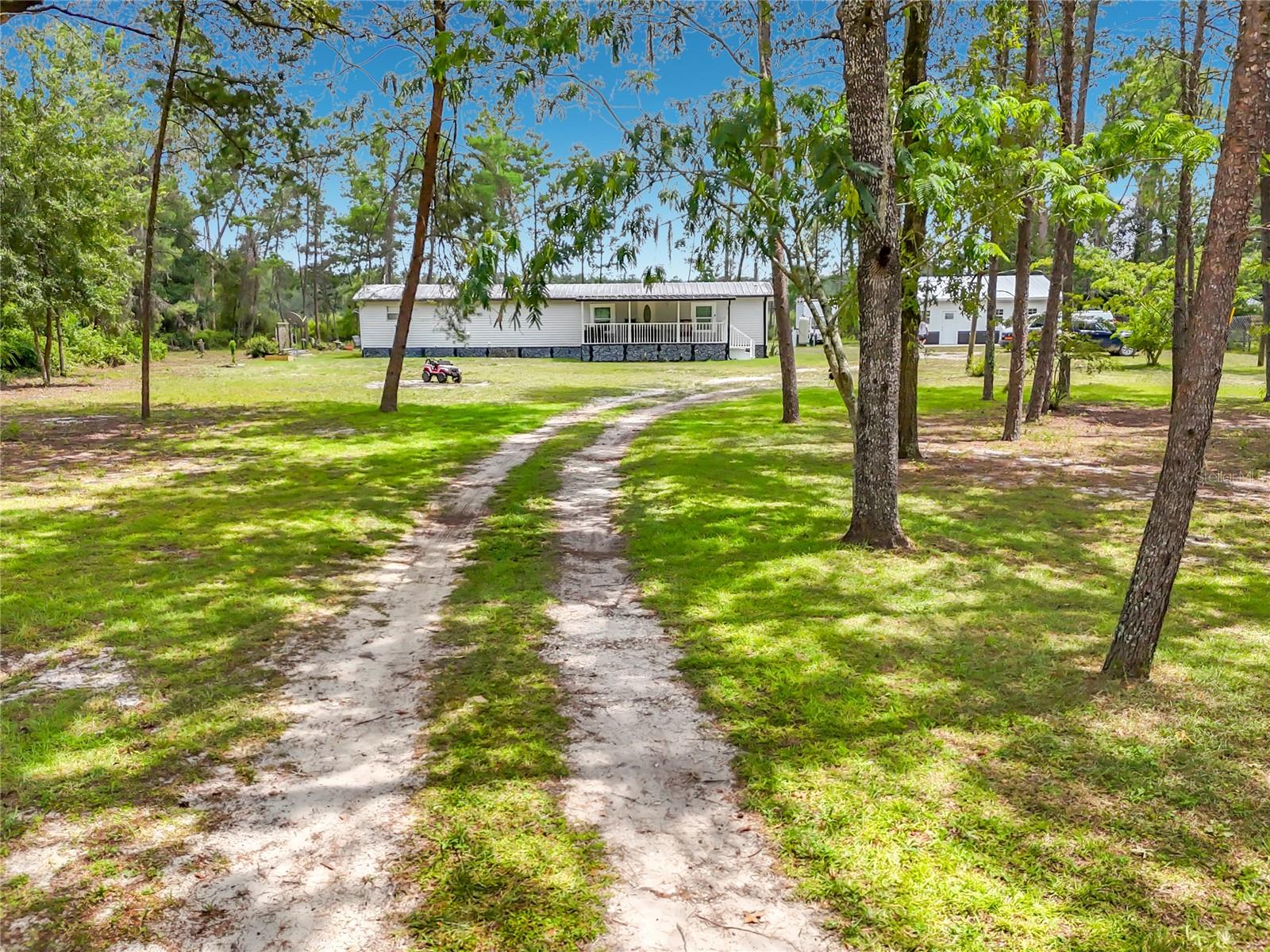 151 Lake Susan Rd — photo