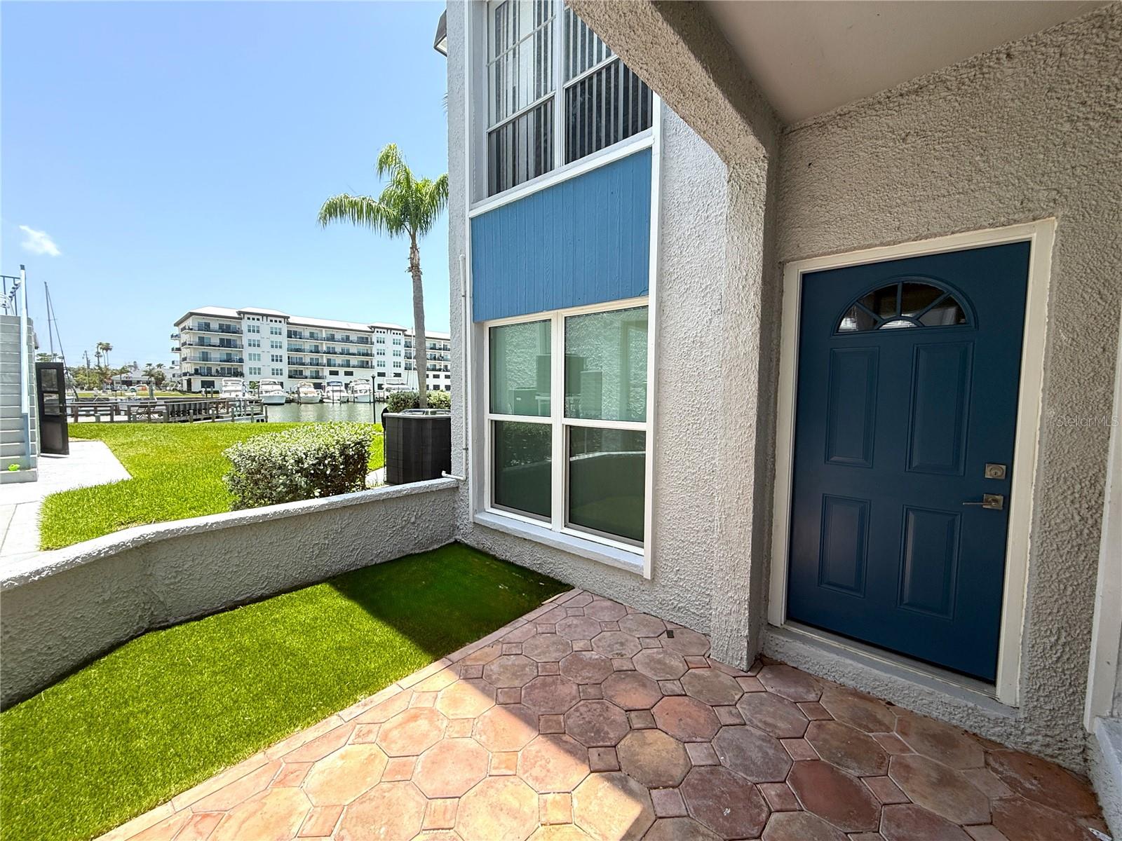 201 Medallion Blvd #D — photo