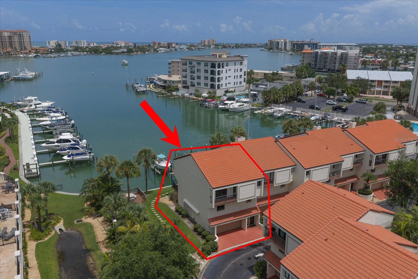 240 Windward Psge #401 — photo