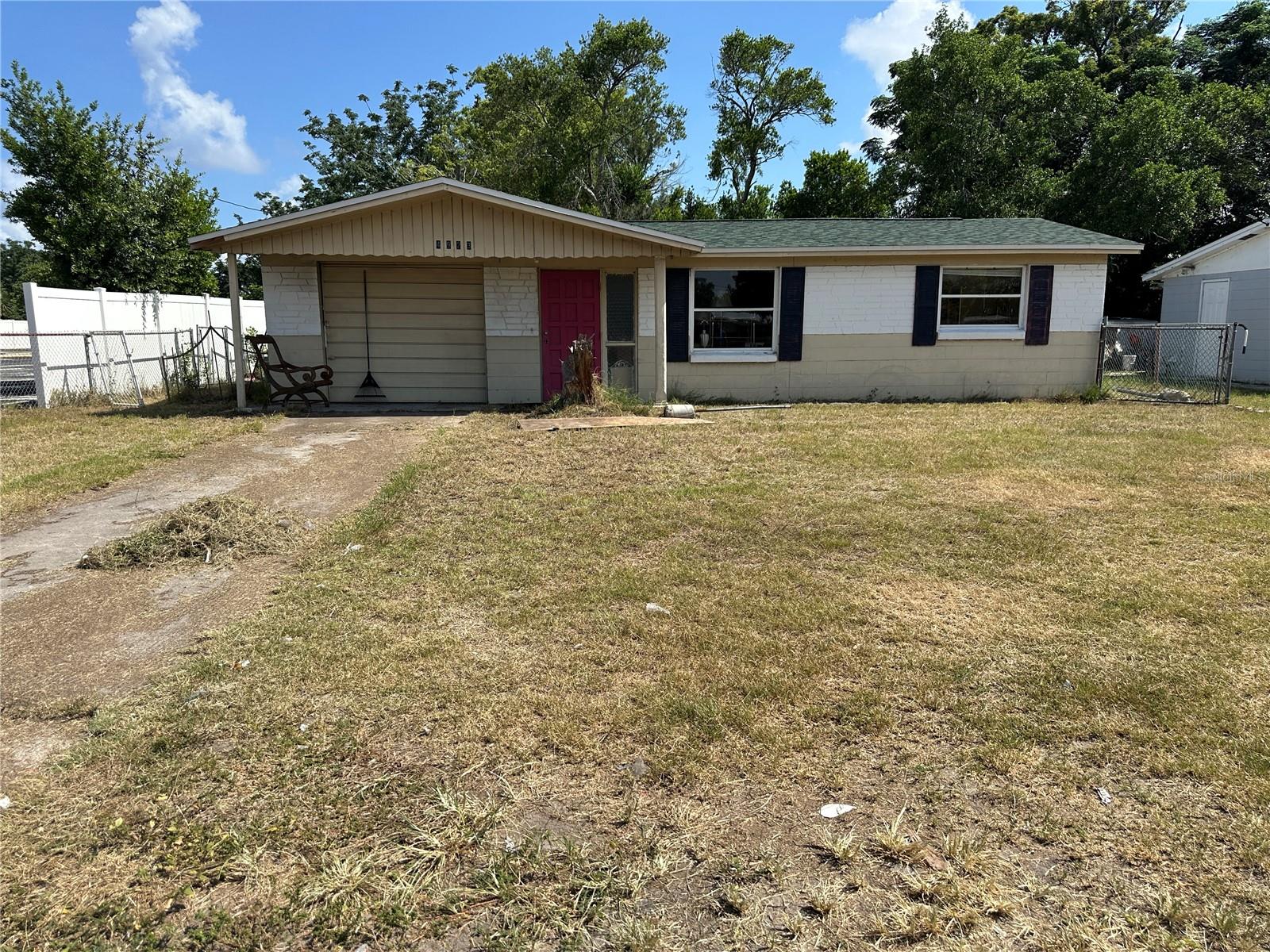 4923 State Road 54 — photo