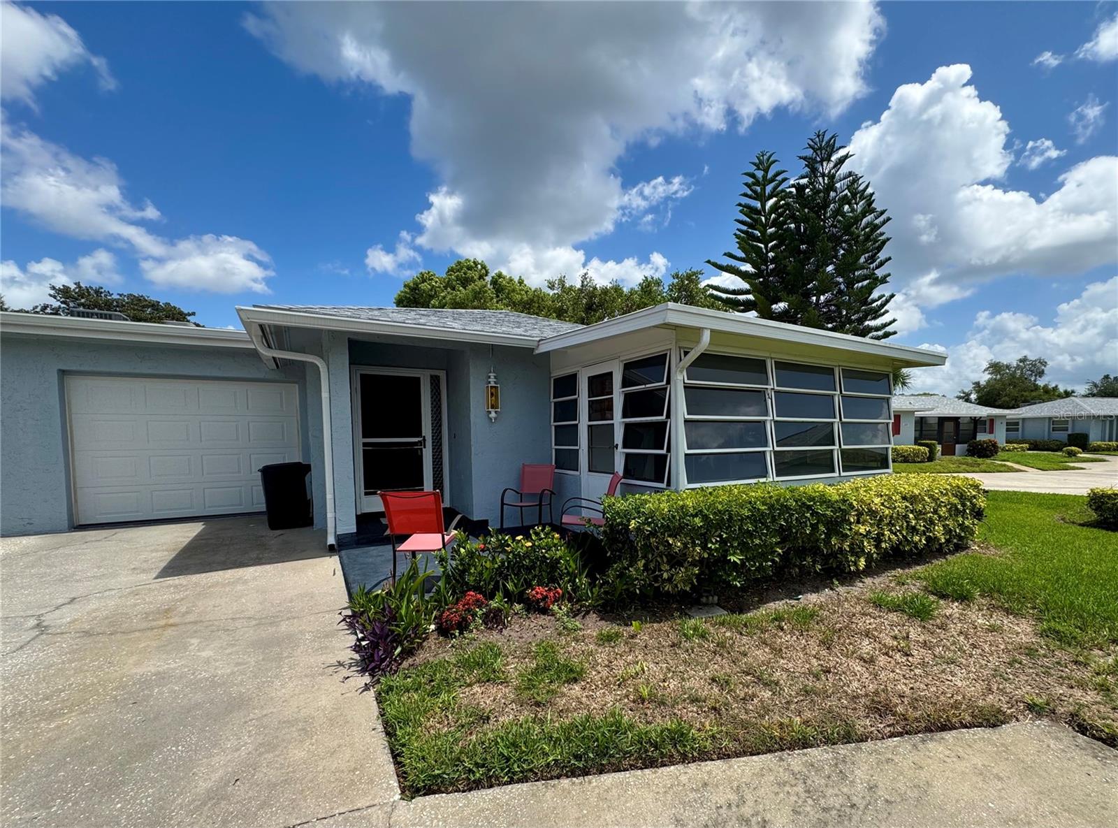 1610 Berwick Ct #D — photo