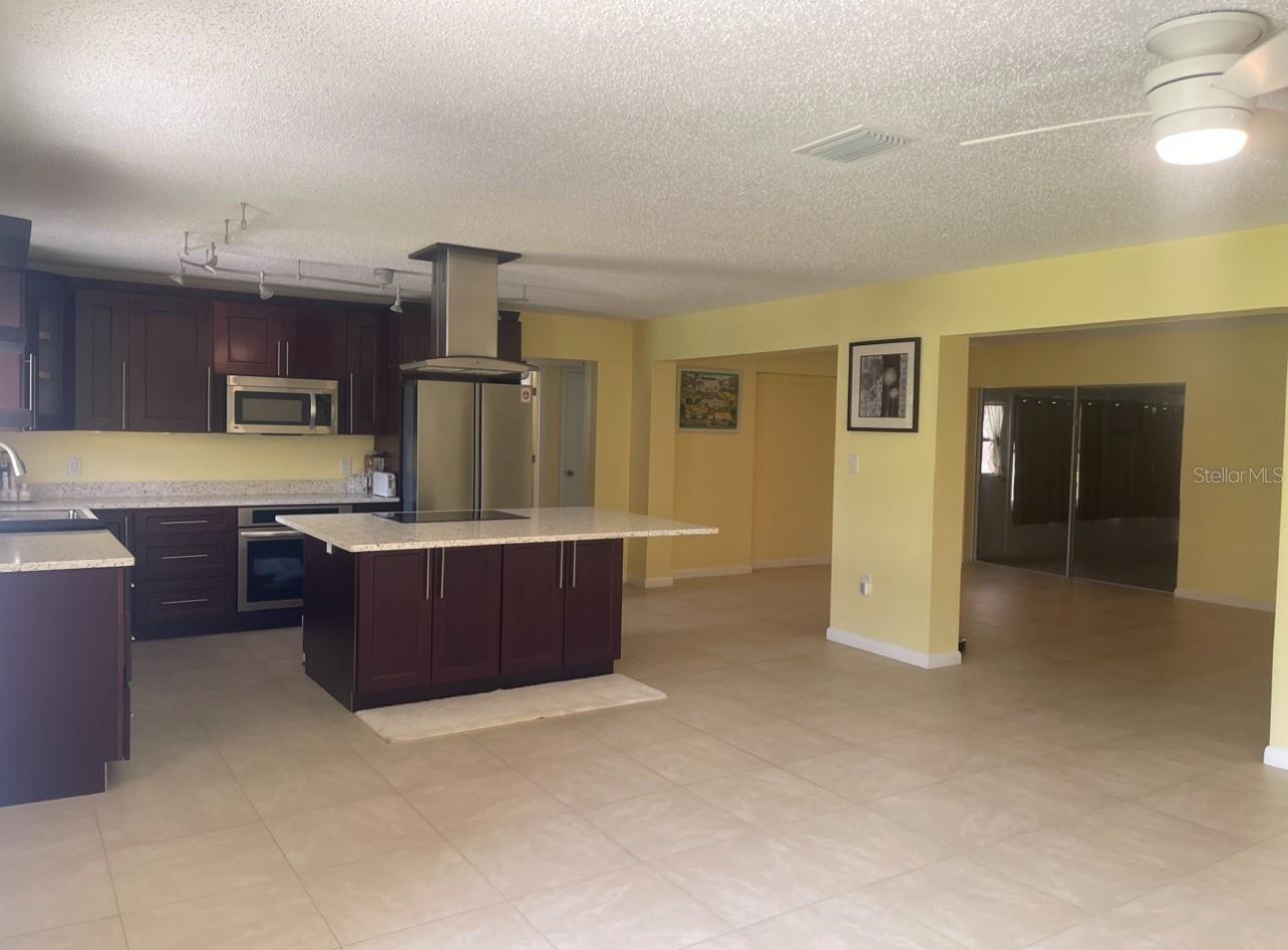 331 Shore Drive E, Oldsmar, FL 34677 — photo 3