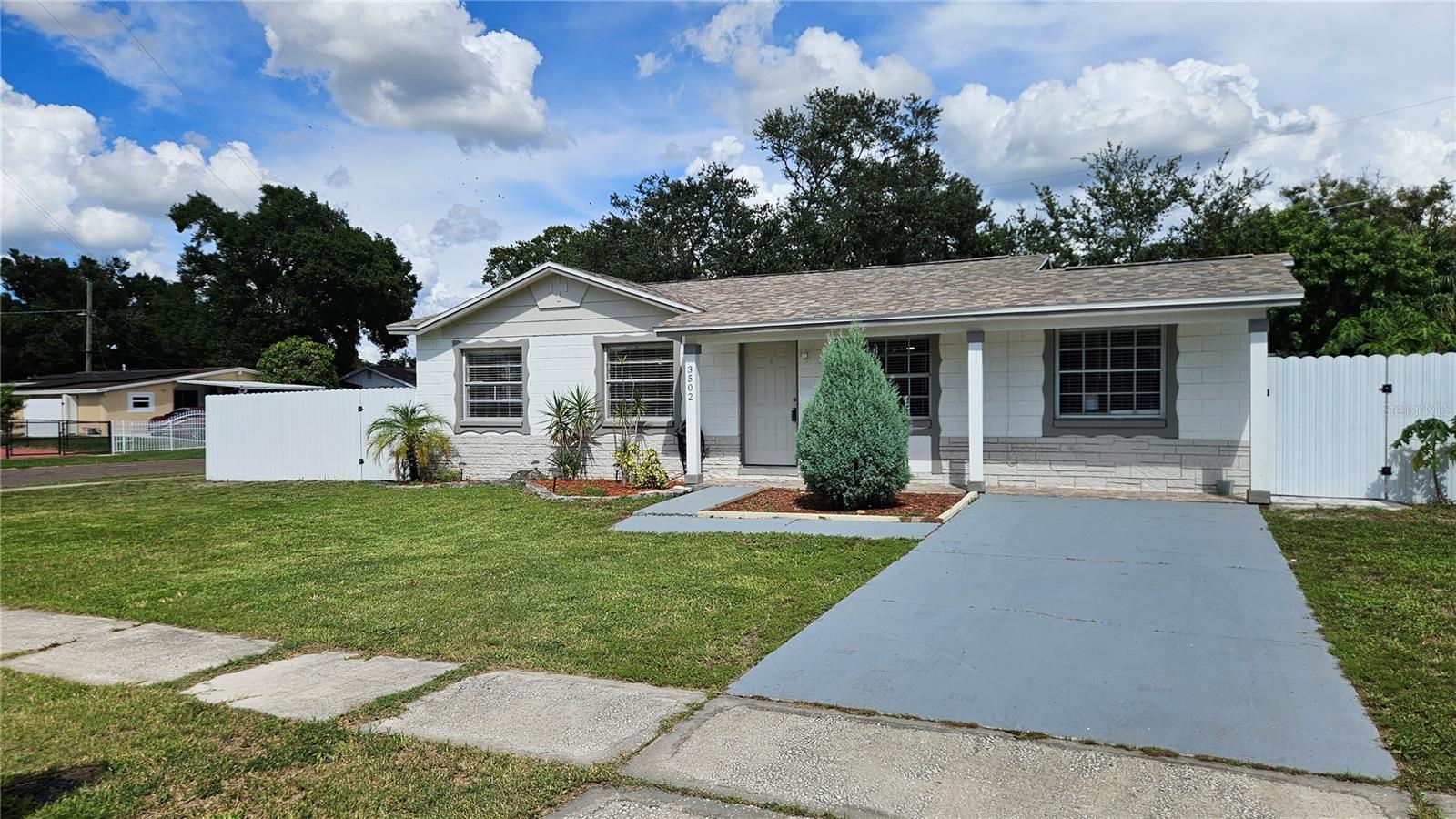 3502 Libby Loop, Tampa, FL 33619 — photo 2