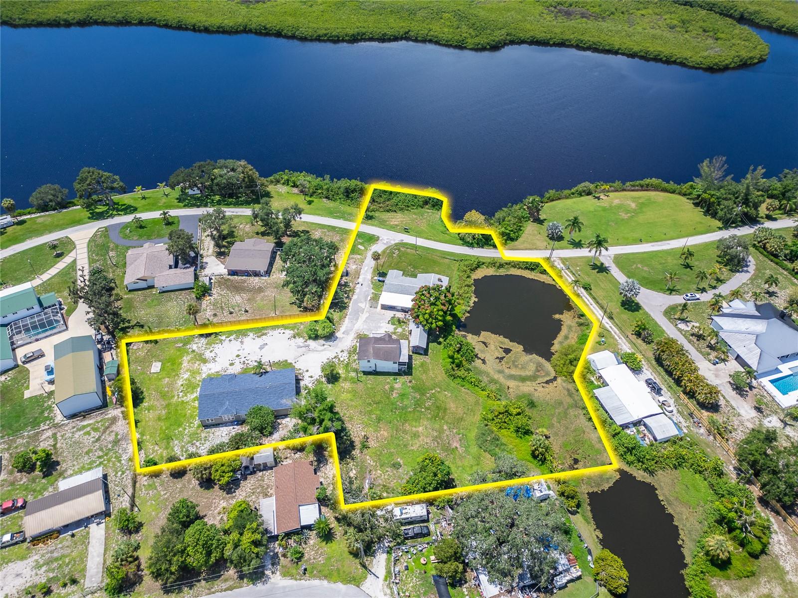 701 Fish Lips Lane, Ruskin, FL 33570 | Realty.com