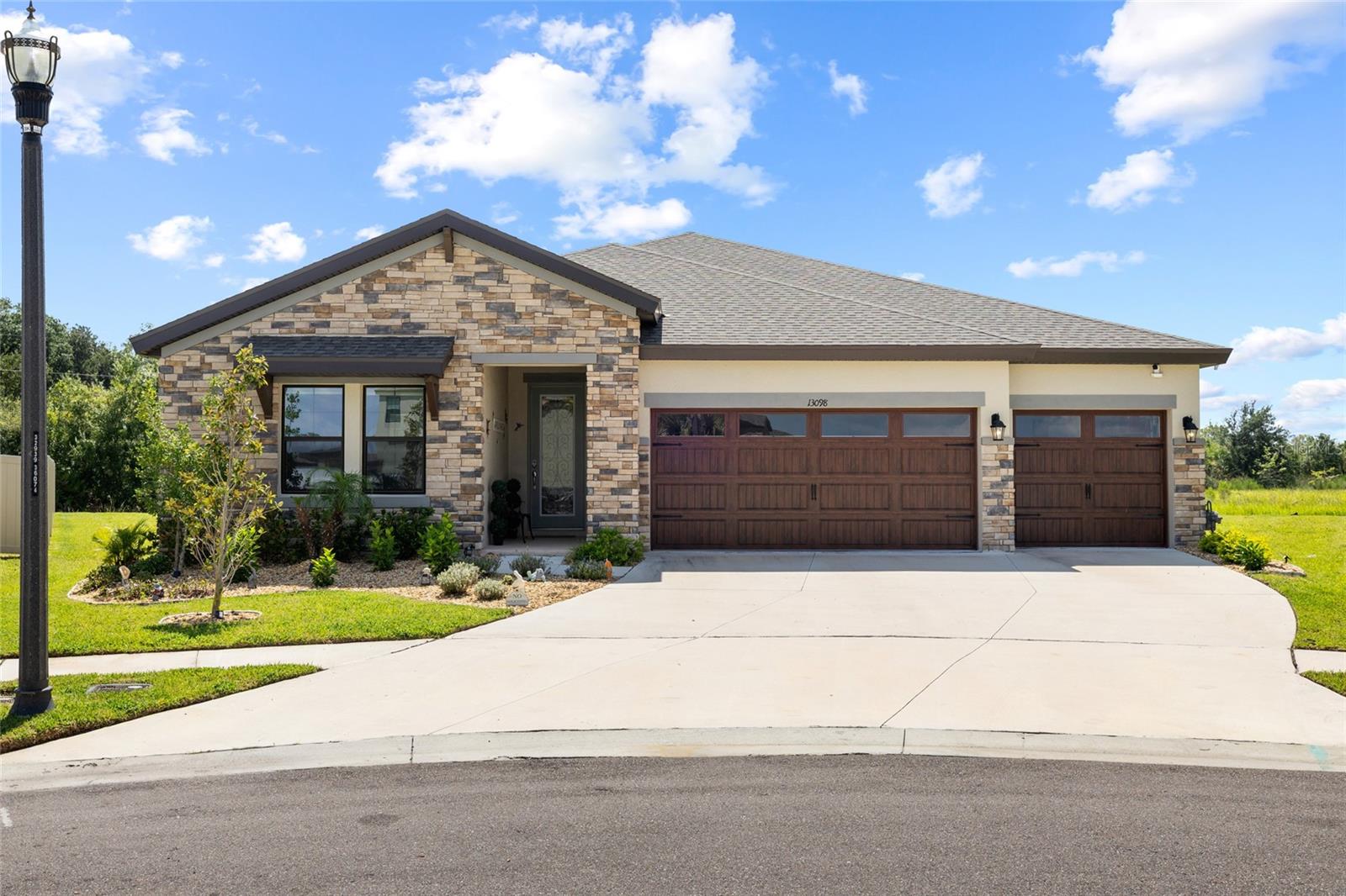 13098 Wellspring Dr — photo