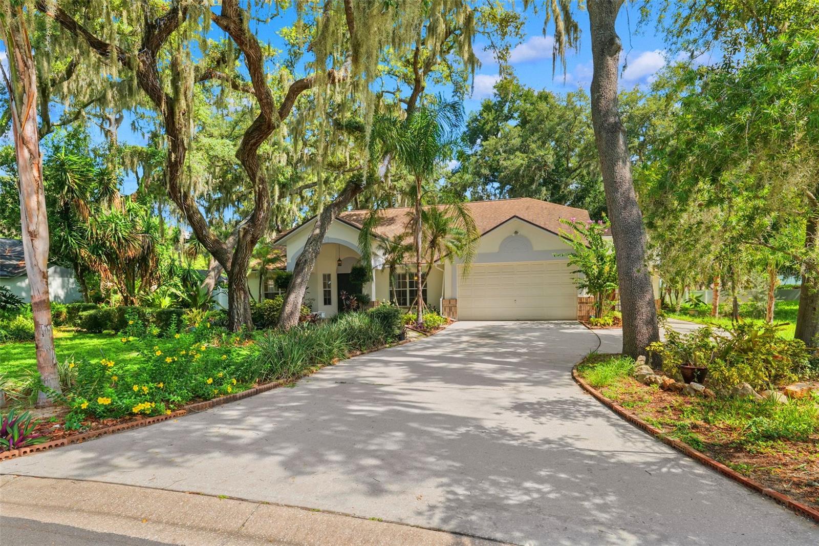 2770 Buckhorn Oaks Dr — photo