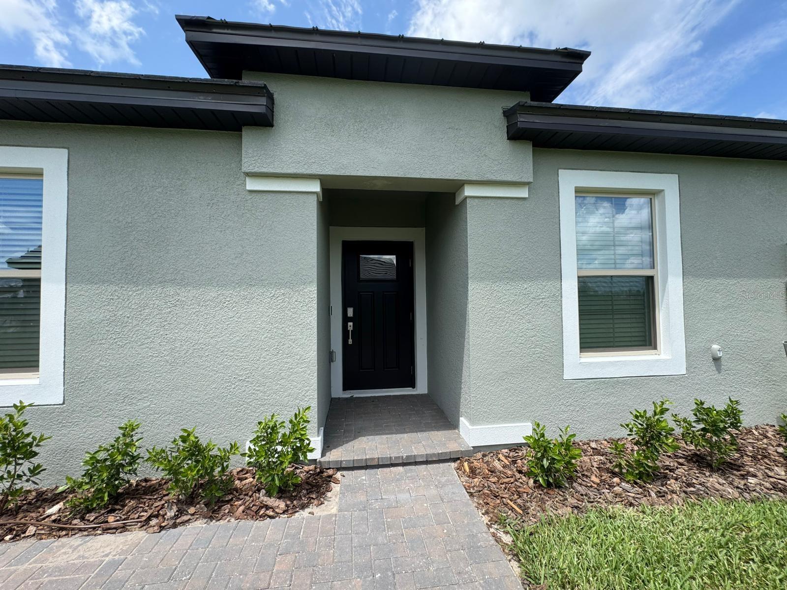 32040 Griffin Sands Ln — photo