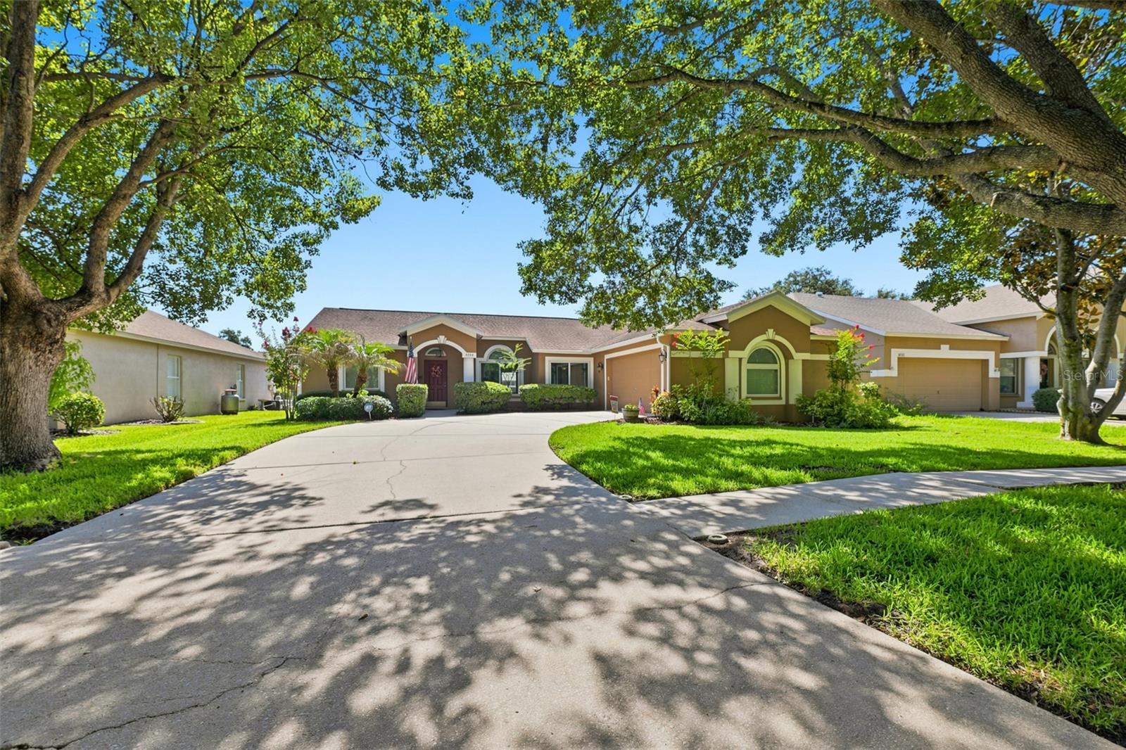 3720 Treeline Dr — photo
