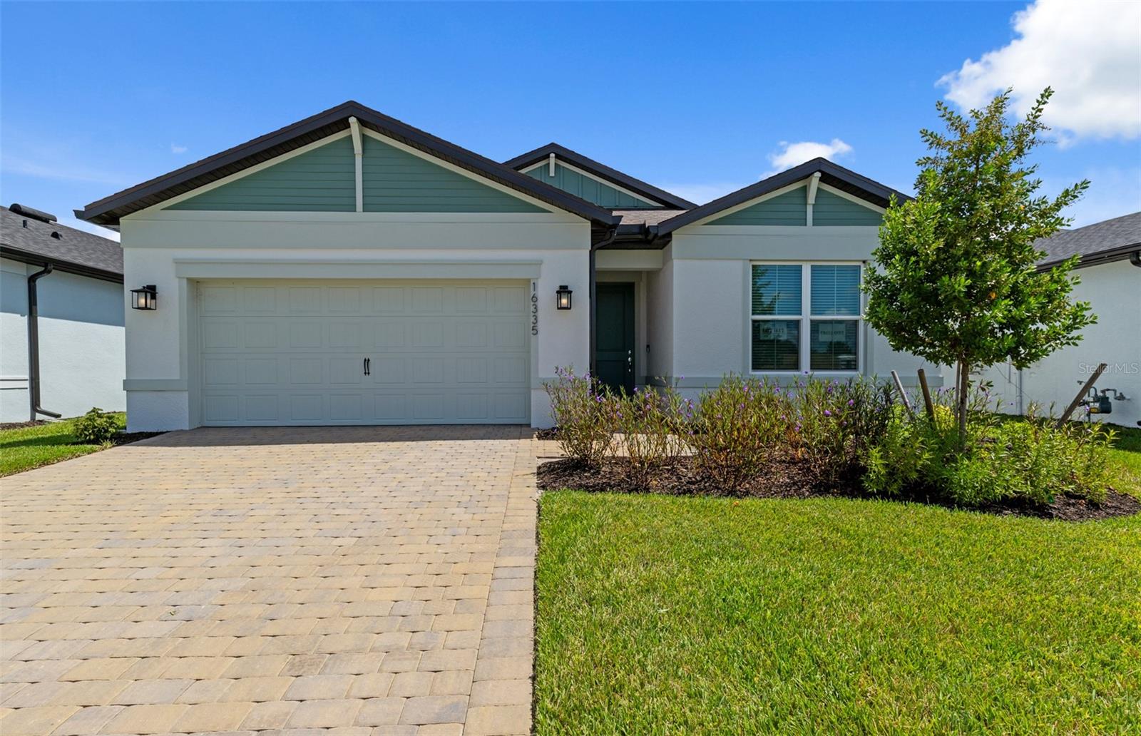 16335 Lilly Elaine Way — photo