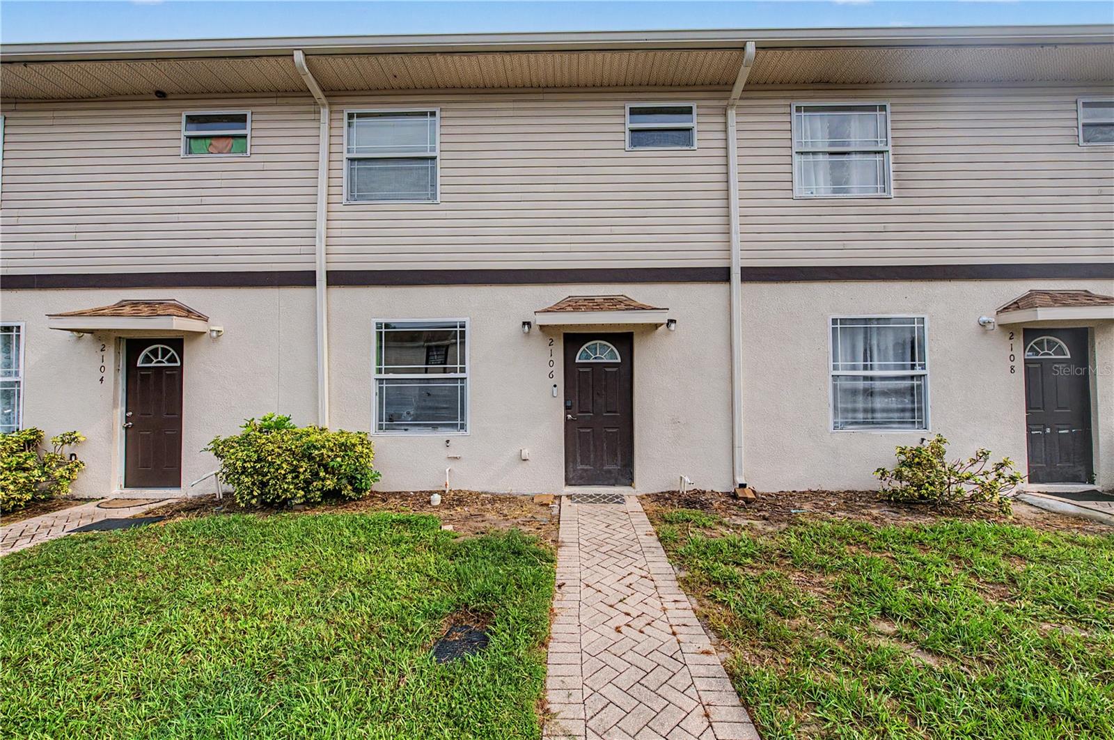 2106 Pine Chace Ct — photo