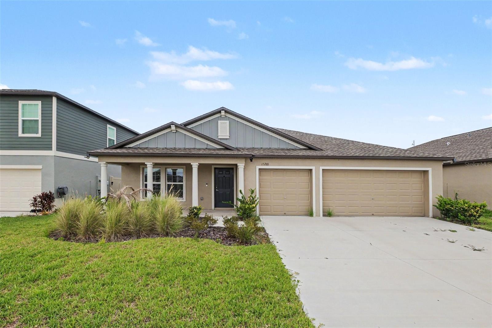 15281 Zircon Red Dr — photo