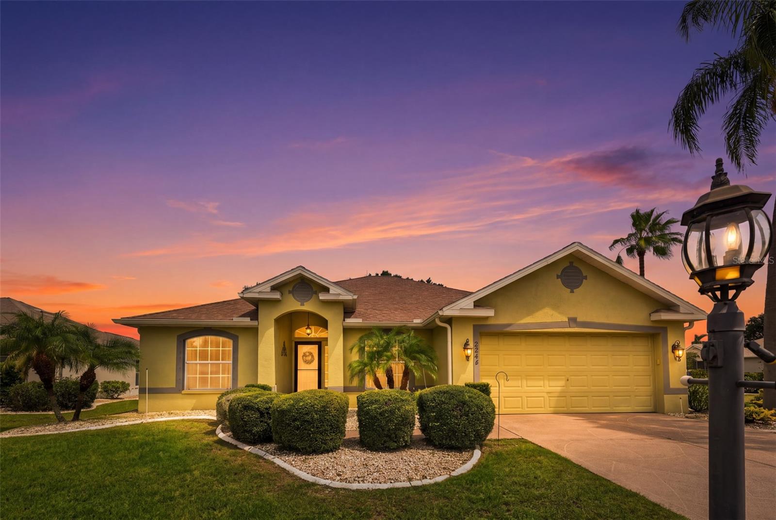 2242 W Del Webb Blvd — photo