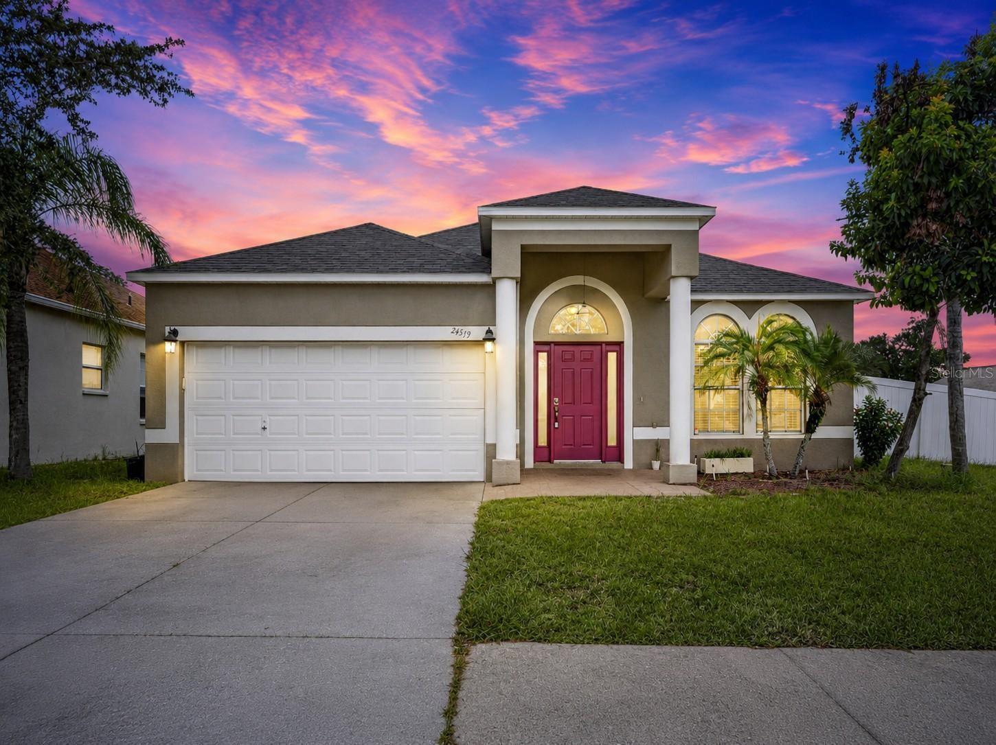 24519 Breezy Oak Ct — photo
