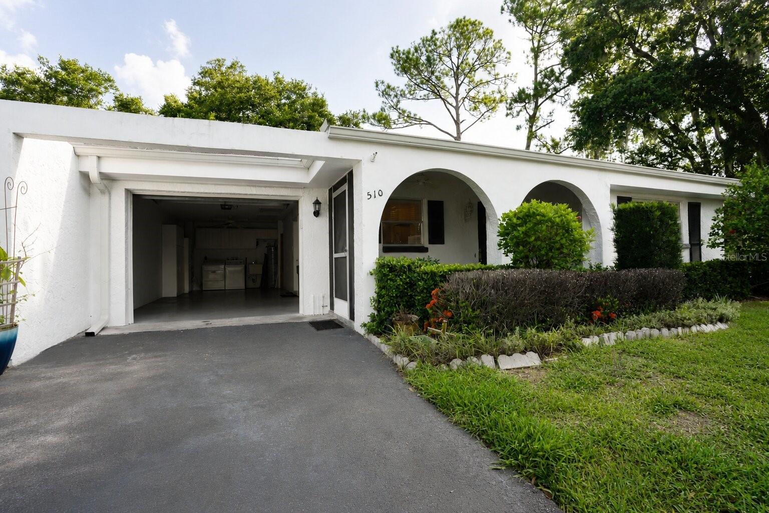 510 Palmer Cir — photo