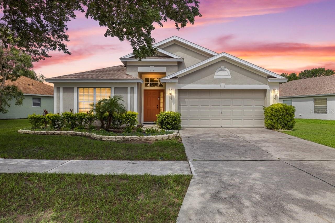 10234 Hunters Haven Blvd — photo