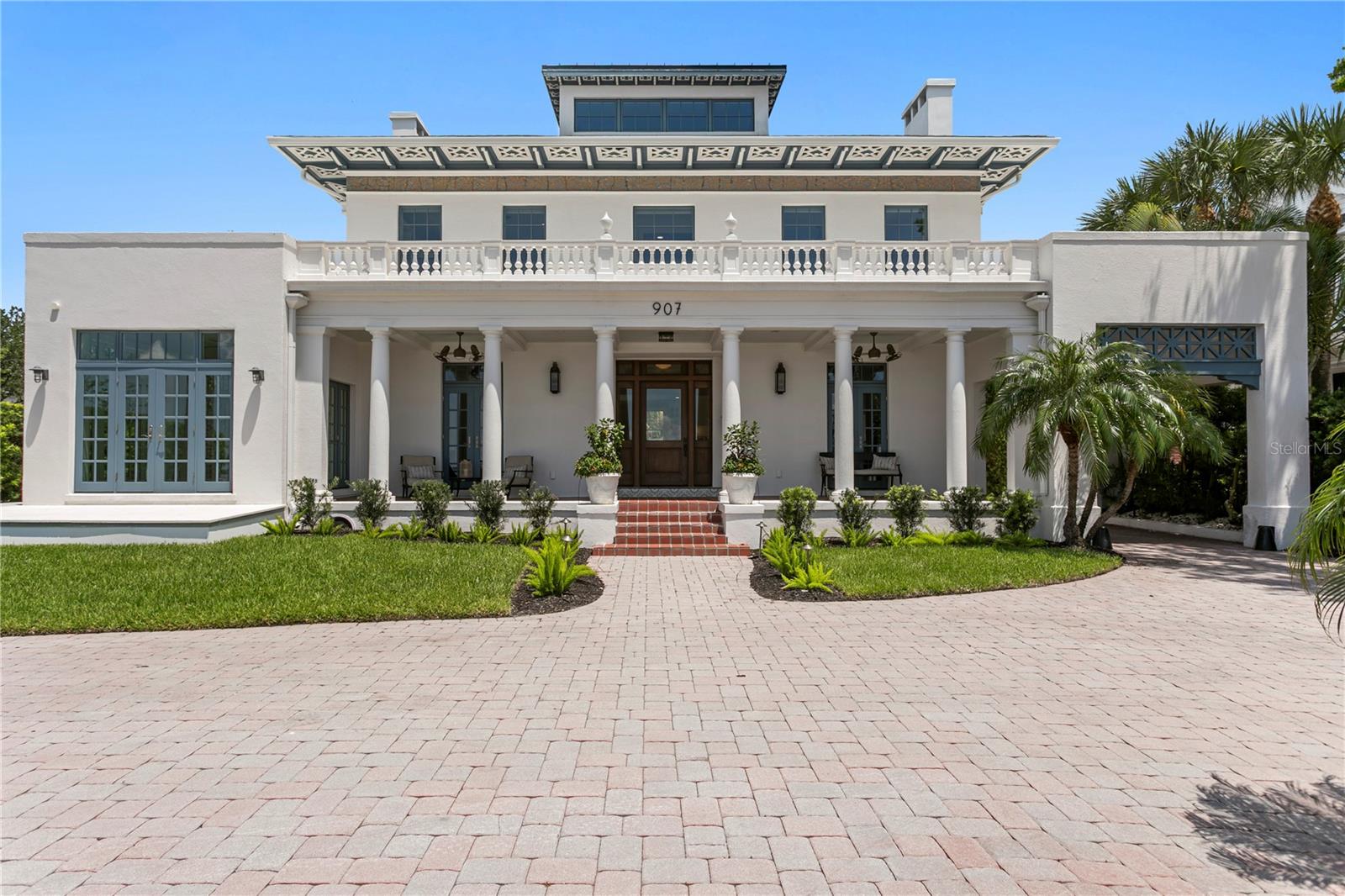 907 Bayshore Blvd — photo