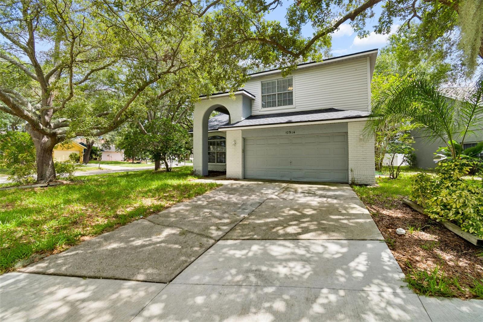 12914 Longcrest Dr — photo