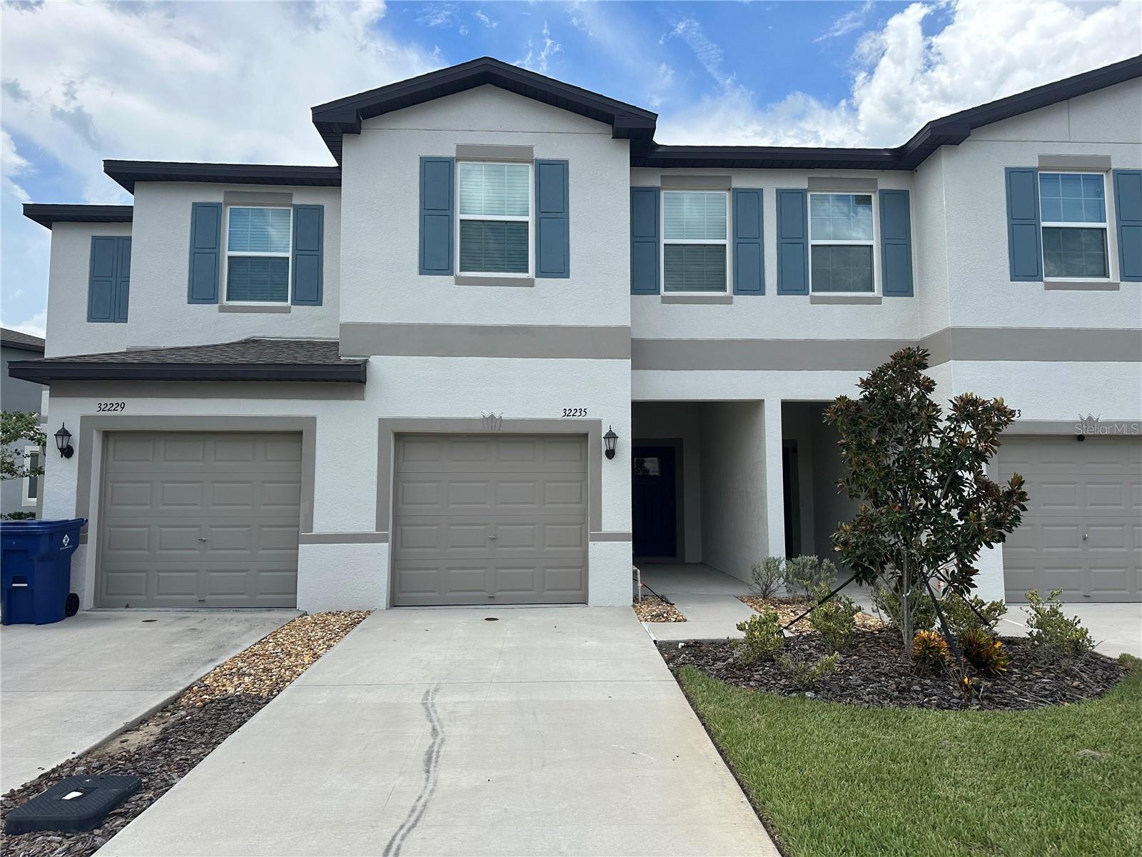 32235 Powderpuff Mimosa Dr — photo
