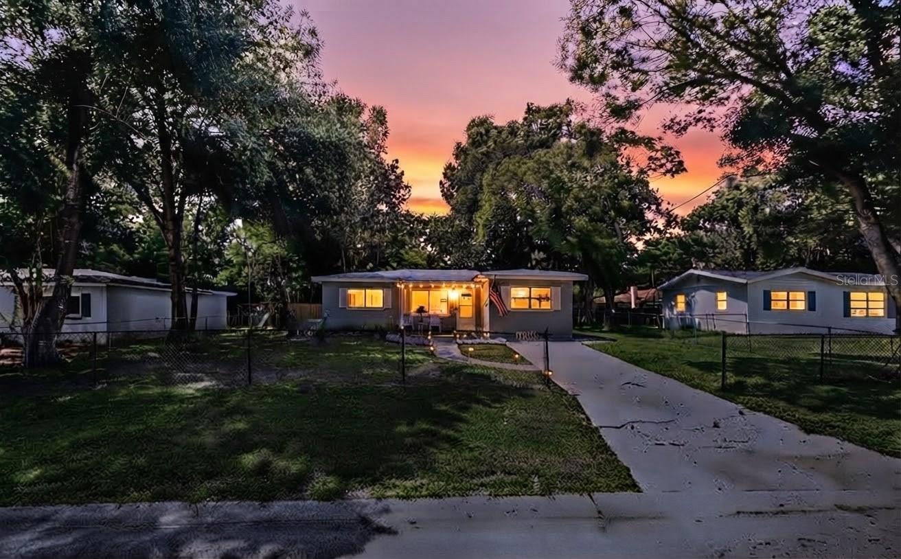 21390 Lehouier Dr — photo