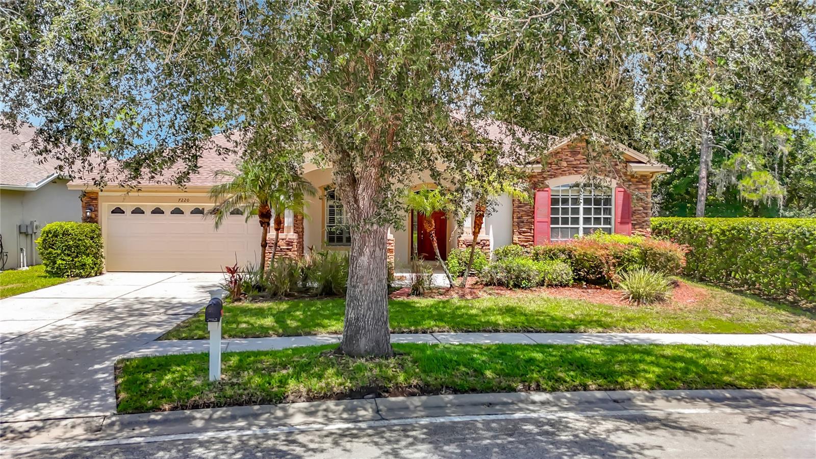 7220 Night Heron Dr — photo