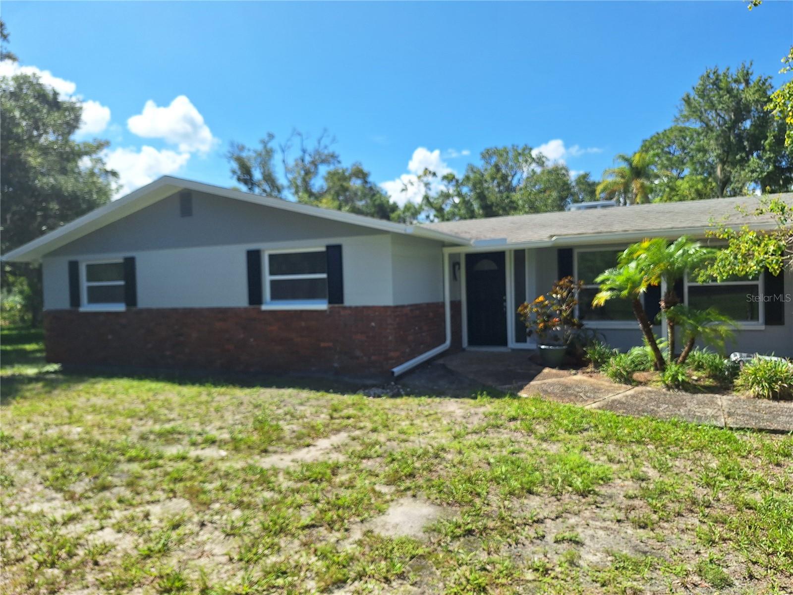 7606 Van Dyke Rd — photo