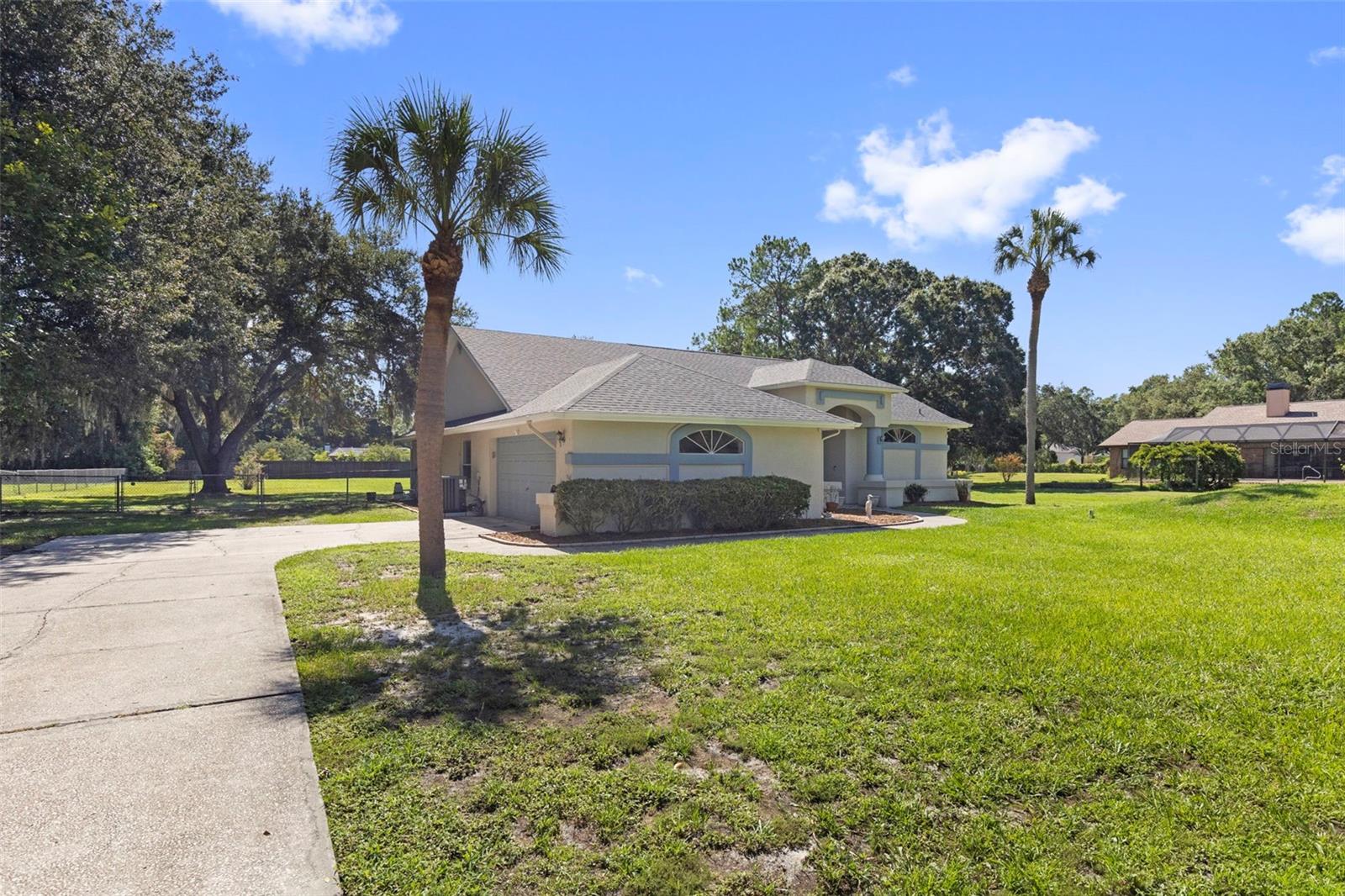 17269 Raintree Road, Lutz, FL 33558 — photo 3