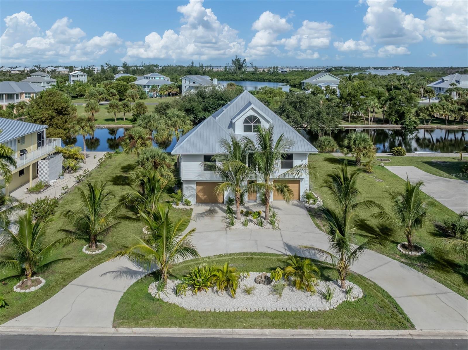 13075 Via Cassia — photo