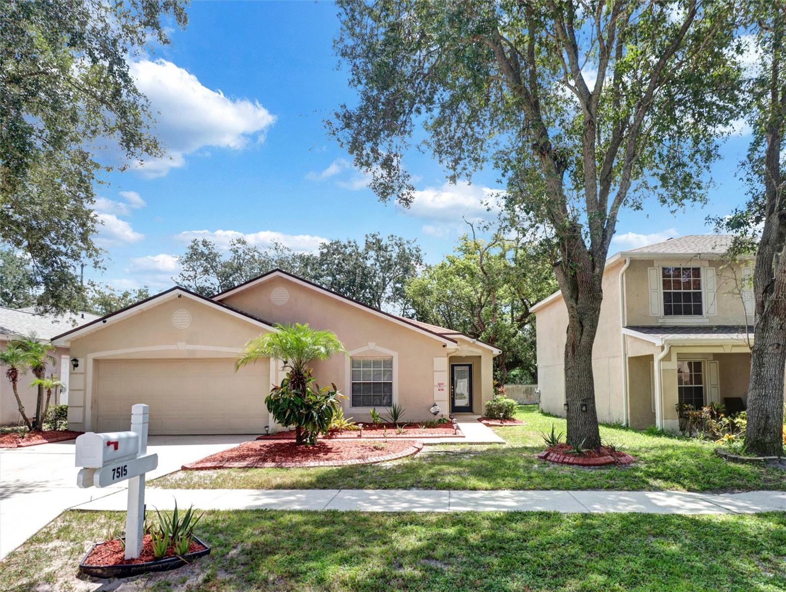 7515 Terrace River Dr — photo